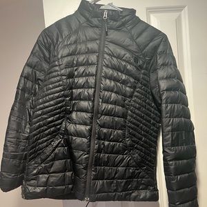 North face light weight puffy coat size small